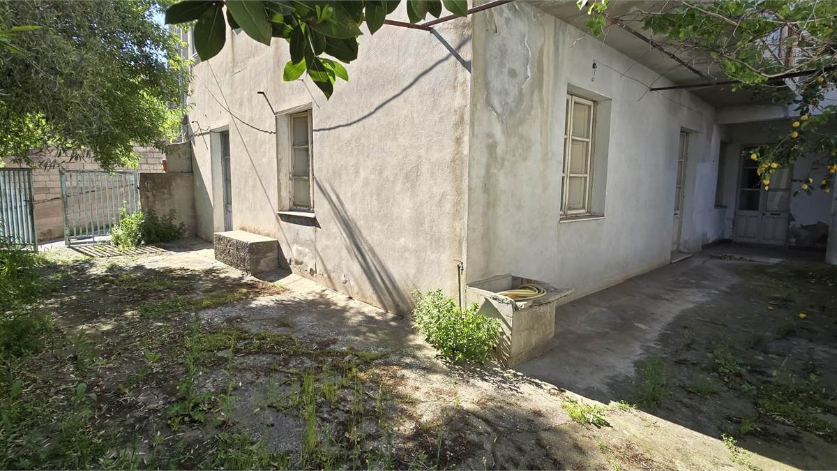 Cortile p.Terra